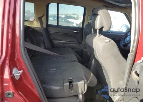 2017 Jeep Patriot Latitude z USA, uszkodzony, nr VIN 1C4NJPFB4HD182889